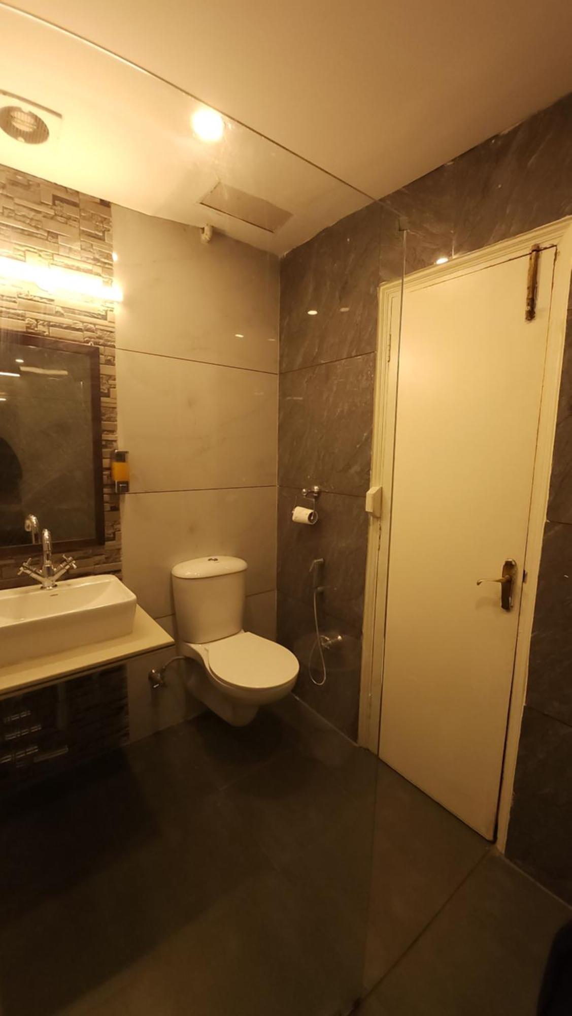 Hotel Vrs Inns Chandīgarh エクステリア 写真